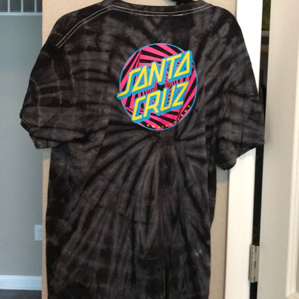 santa cruz tee